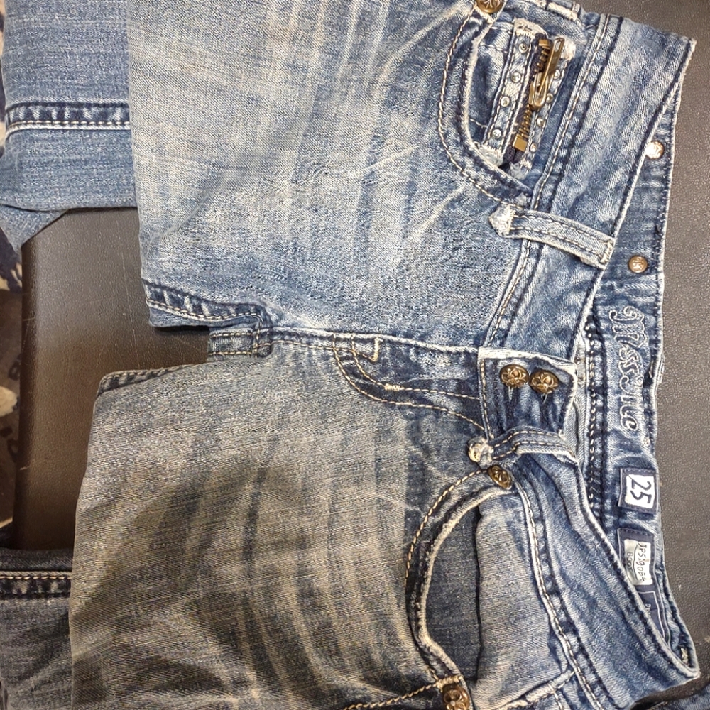 Size 25 miss me jeans